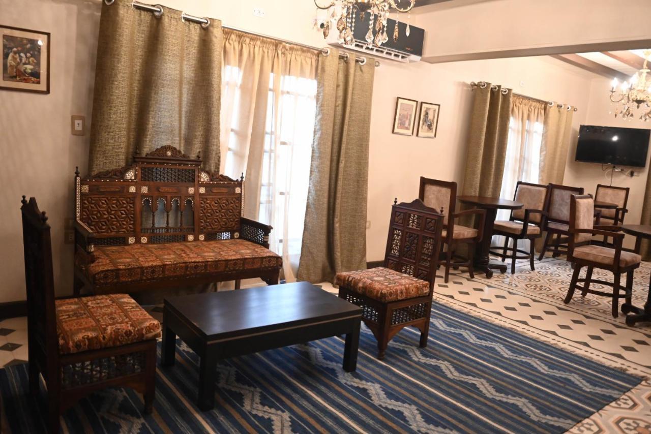 Hotel Eileen